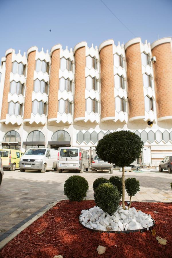 Hotel Vrbak Nd Novi Pazar Exterior photo